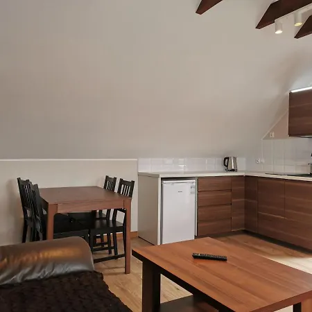 홈스테이 Zacisze Lesne