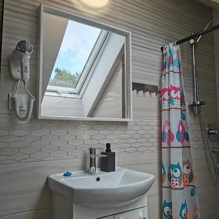 Zacisze Lesne 홈스테이 스테그나