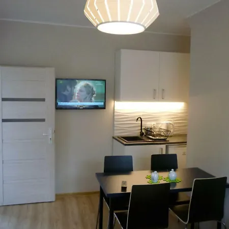 Zacisze Lesne * 스테그나